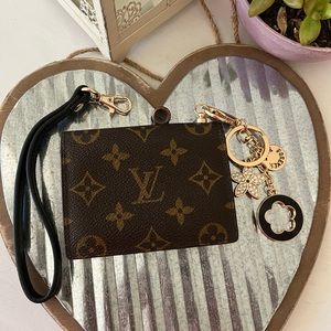 Louis Vuitton wallet/card holder